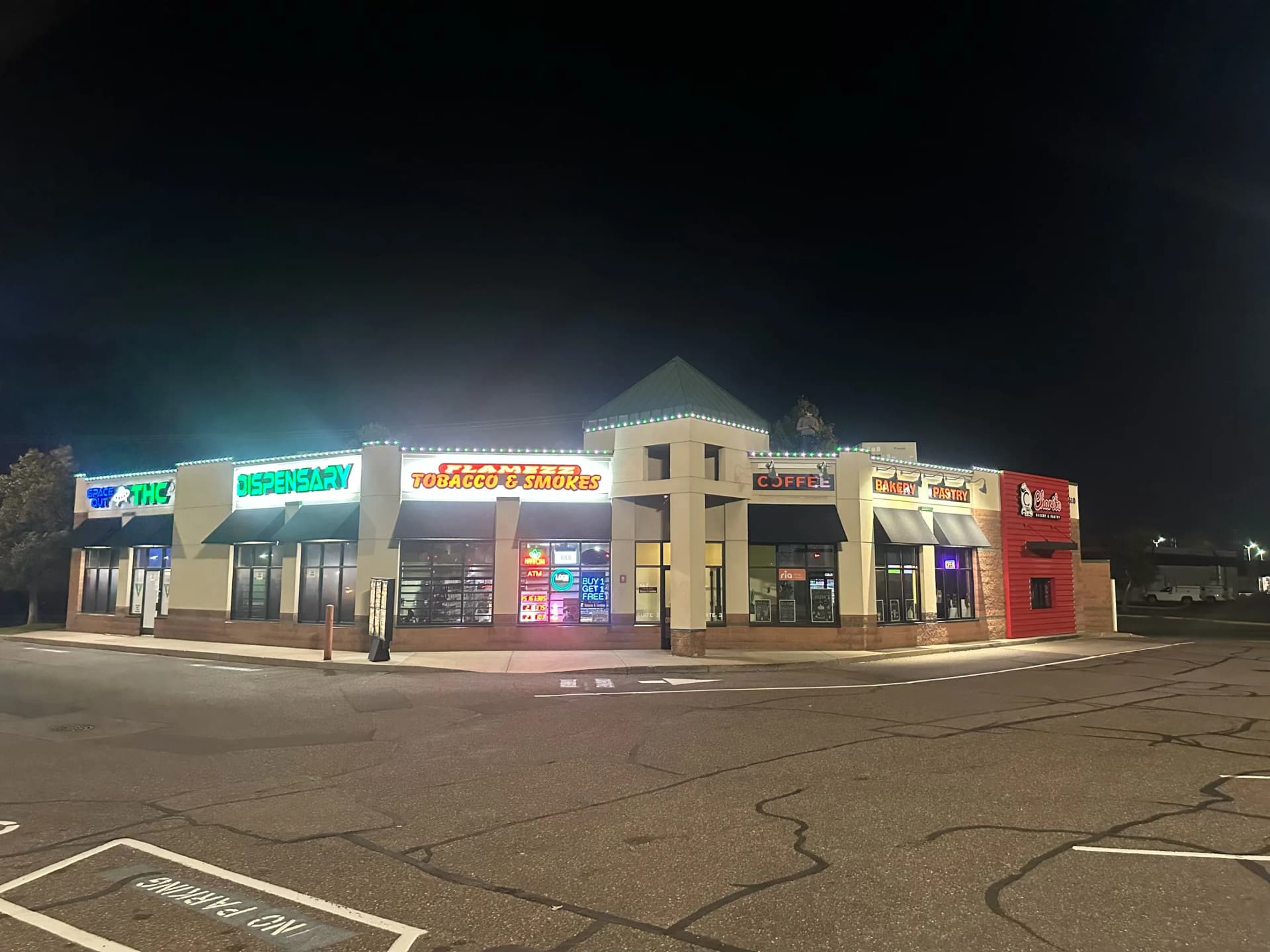 Gallery photos for Permanent LED Lighting Install on a Multi-Tenant Commercial Strip: Image #2