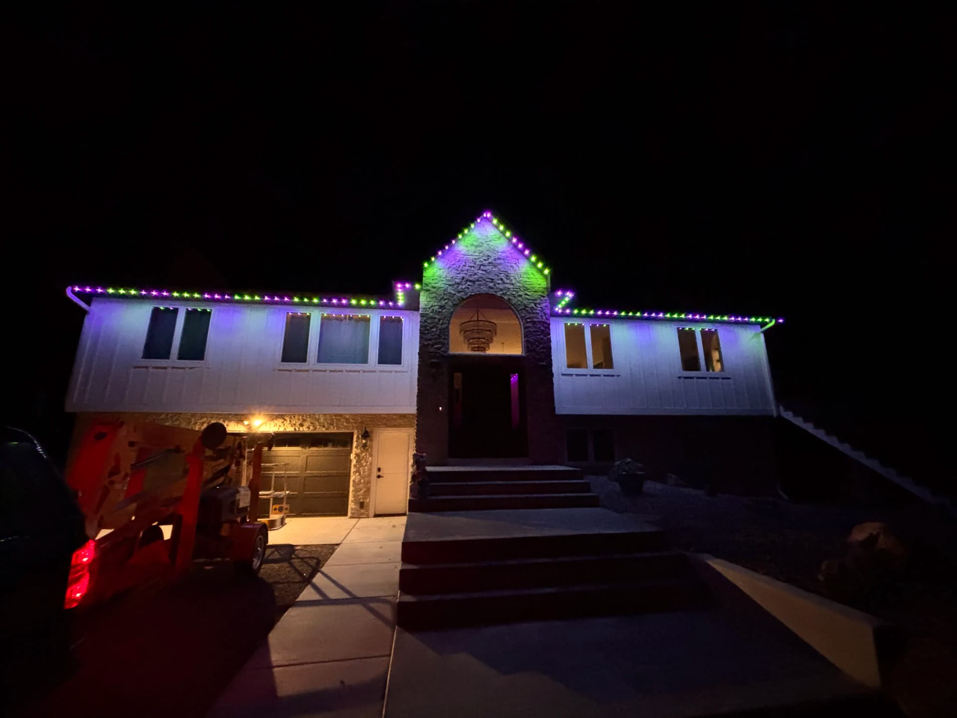 Gallery photos for Full Home and Deck Permanent LED Lighting Install: Image #3