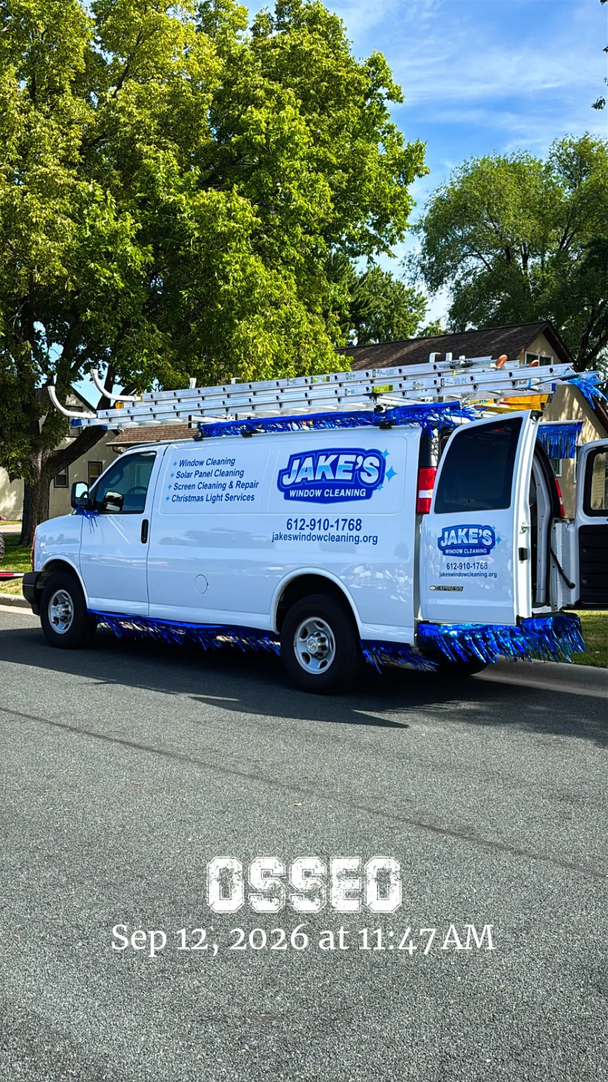 Gallery photos for Jake's Window Cleaning at the Osseo Lions Roar Parade: Image #1