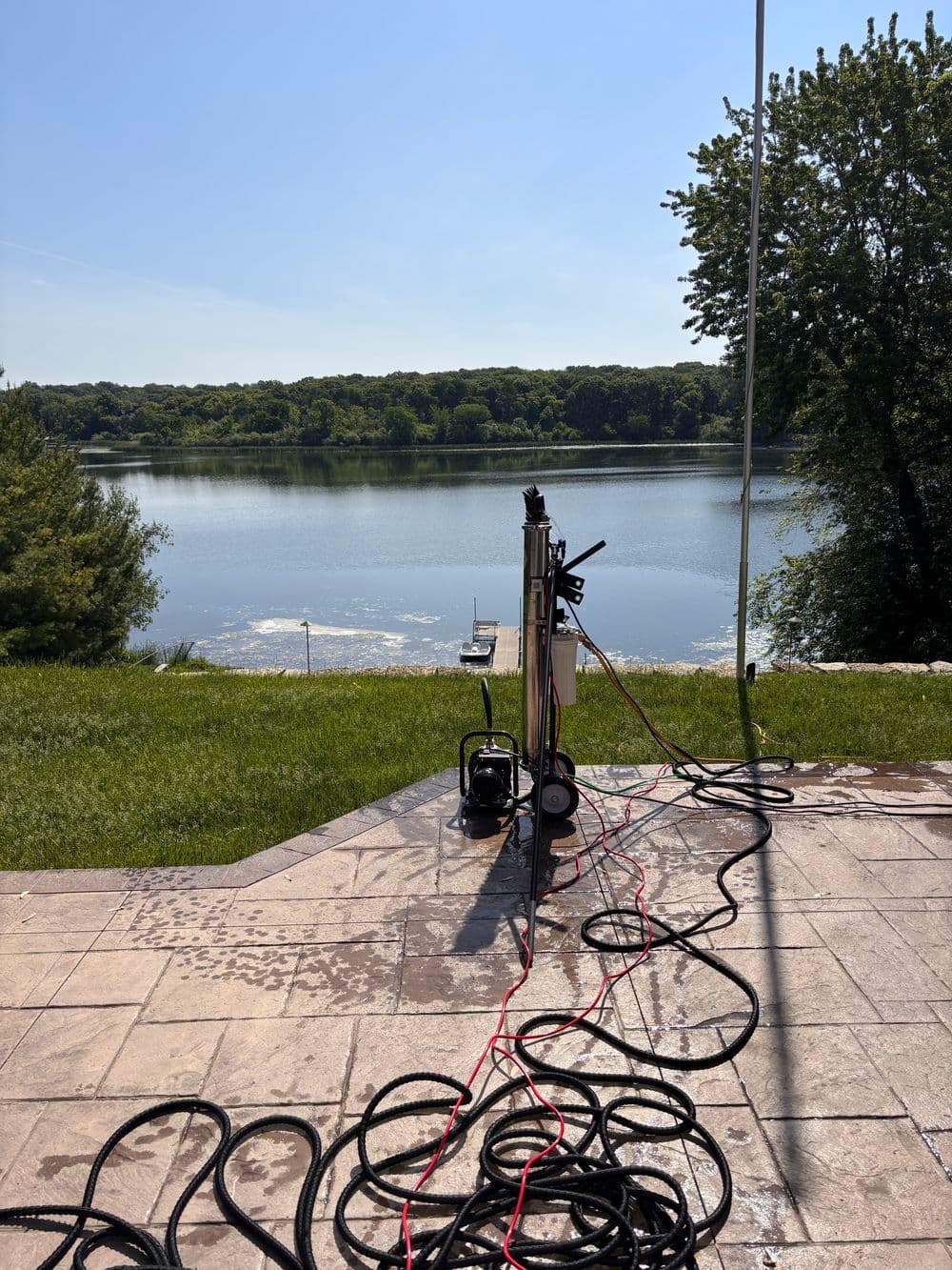 Project Lake House Window Washing Done Right in Golden Valley image